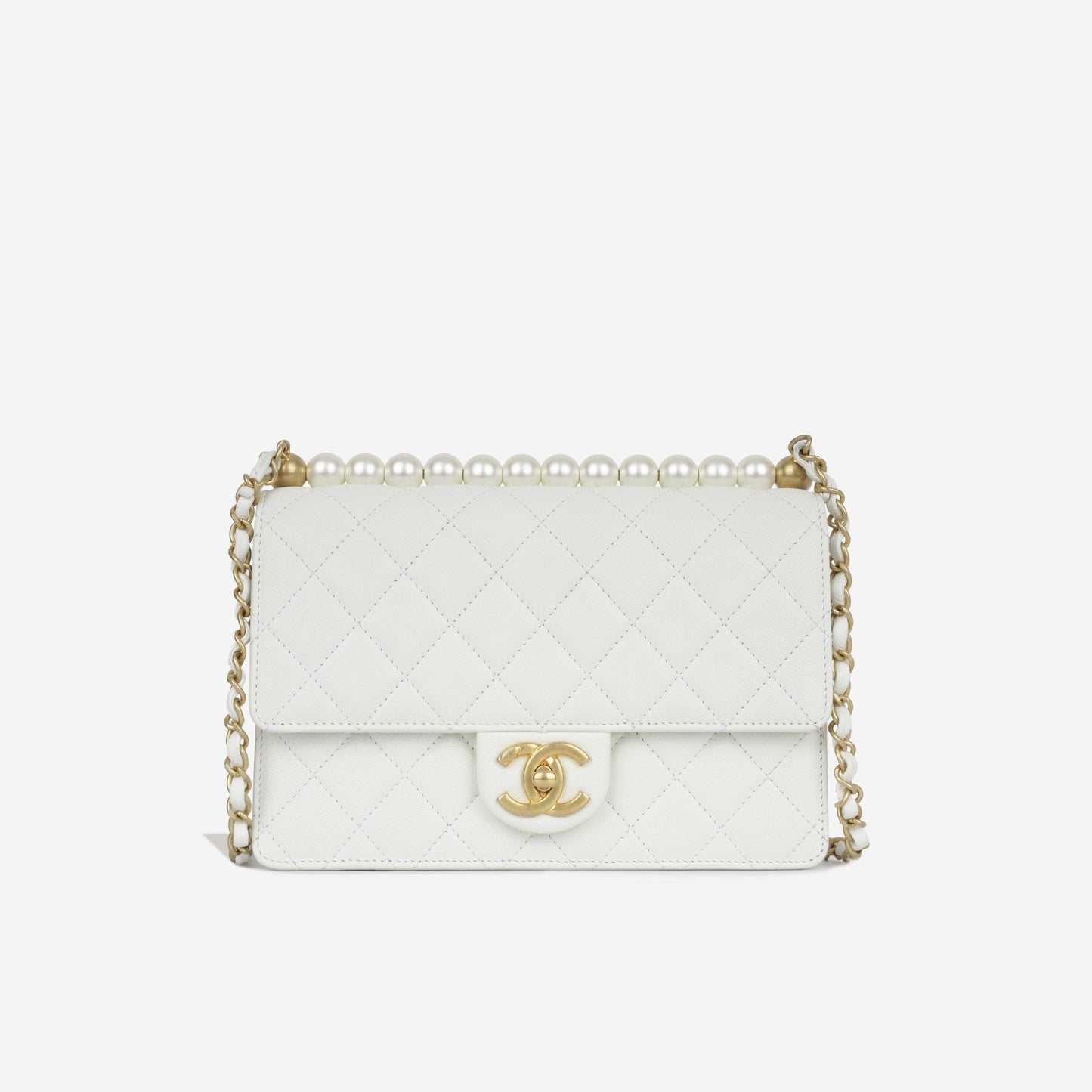 Chanel Medium Chic Pearl Flap
