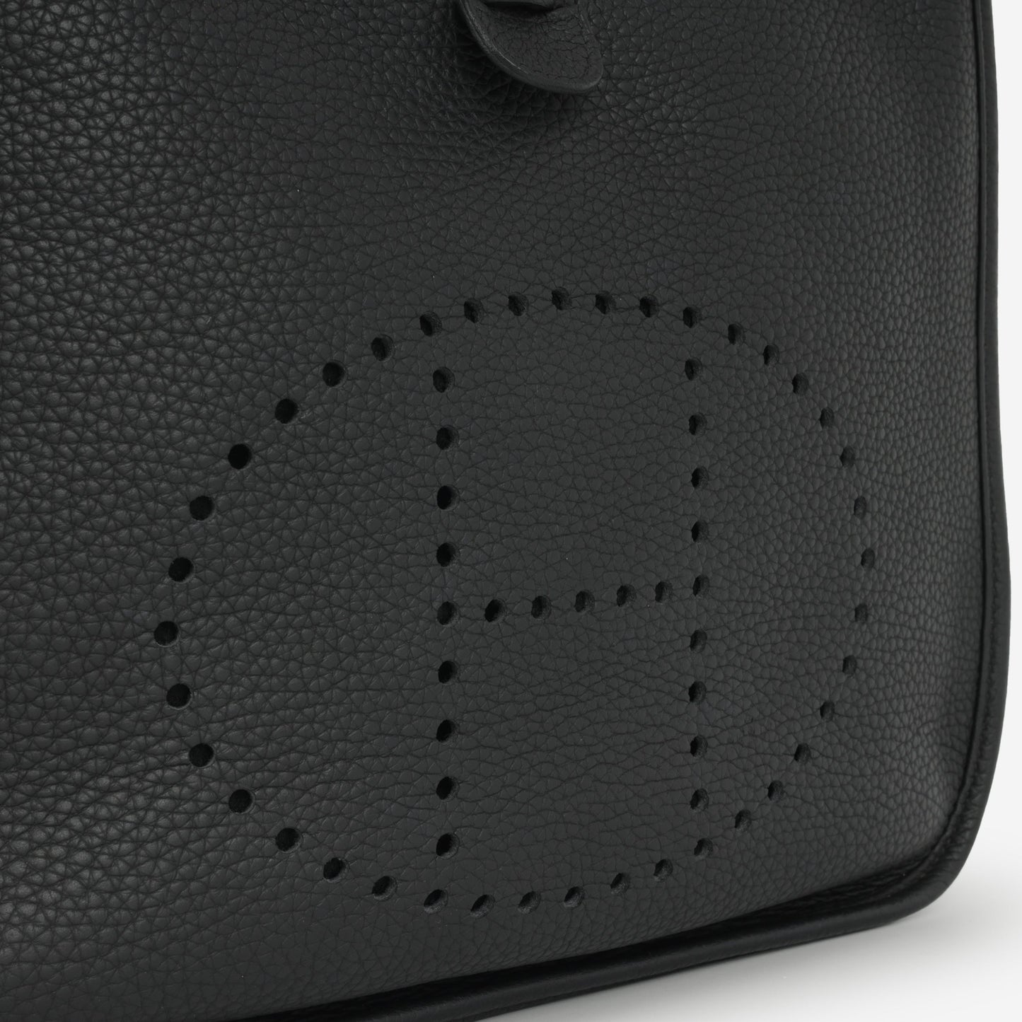Hermès Evelyne PM - Noir Clemence | Palladium Hardware