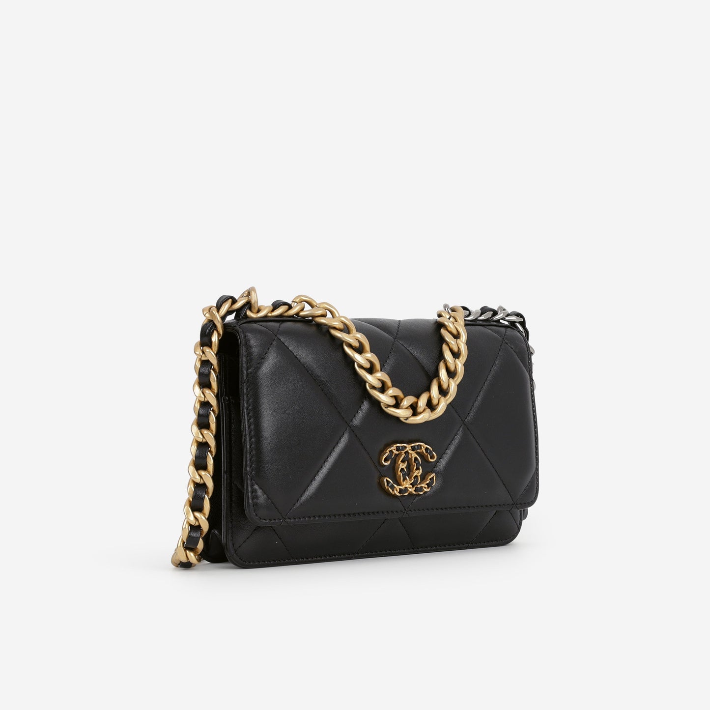 Chanel 19 Wallet on Chain - Black Lambskin | Mixed Hardware