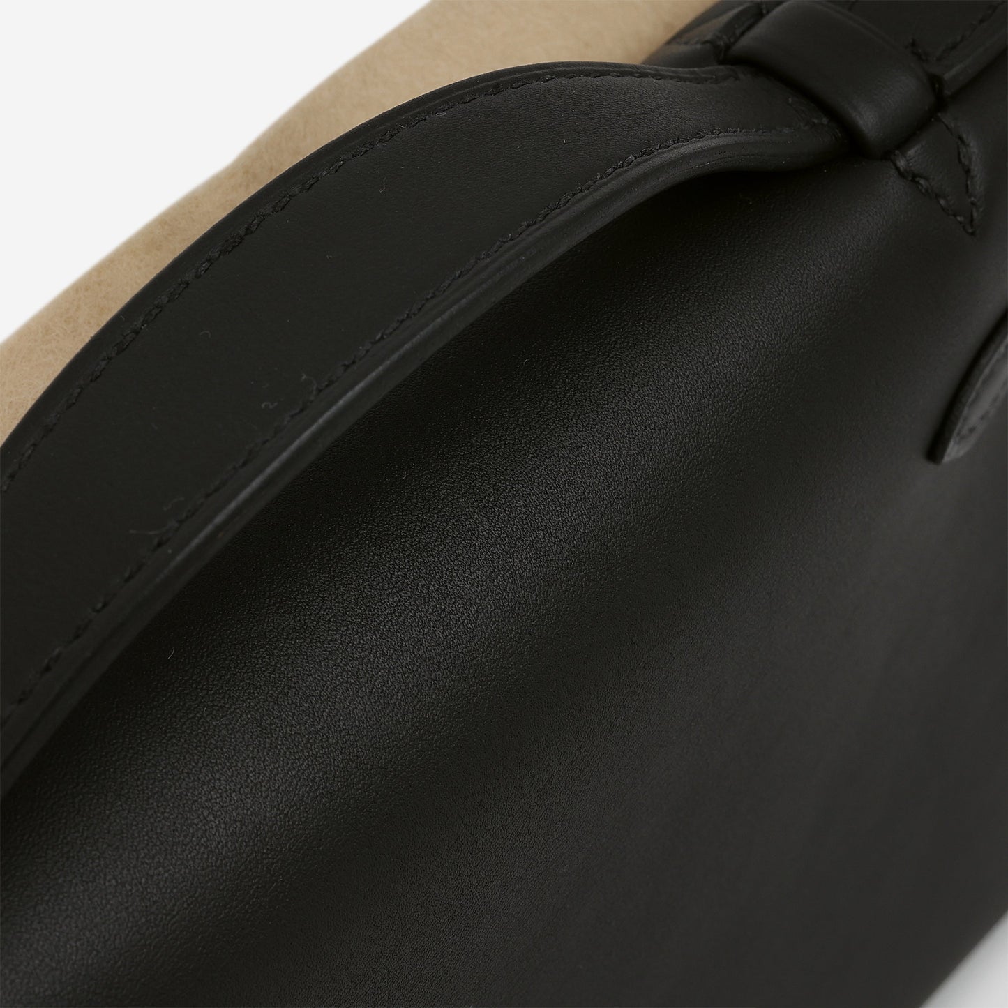 Hermès Kelly Pochette - Black Swift | Gold Hardware