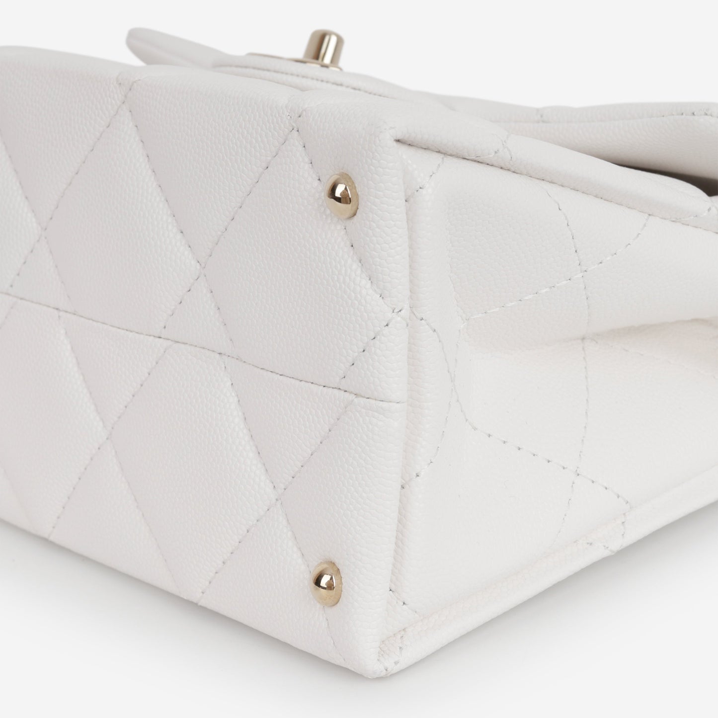 Chanel Retro Twist Top Handle Flap - White Caviar | Champagne Gold Hardware