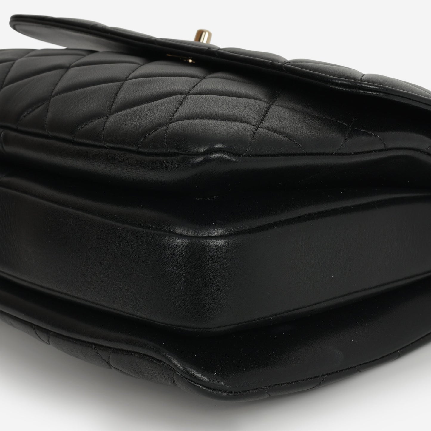 Chanel Medium Trendy CC Flap Bag - Black Lambskin | Champagne Gold Hardware