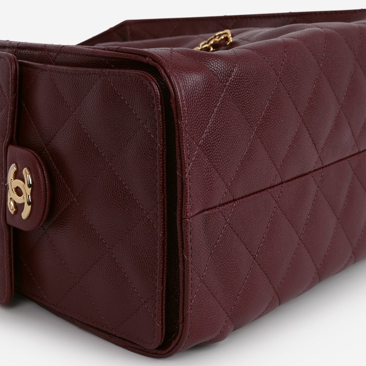 Chanel 2026 Small 25 Hobo - Burgundy Caviar | Gold Hardware