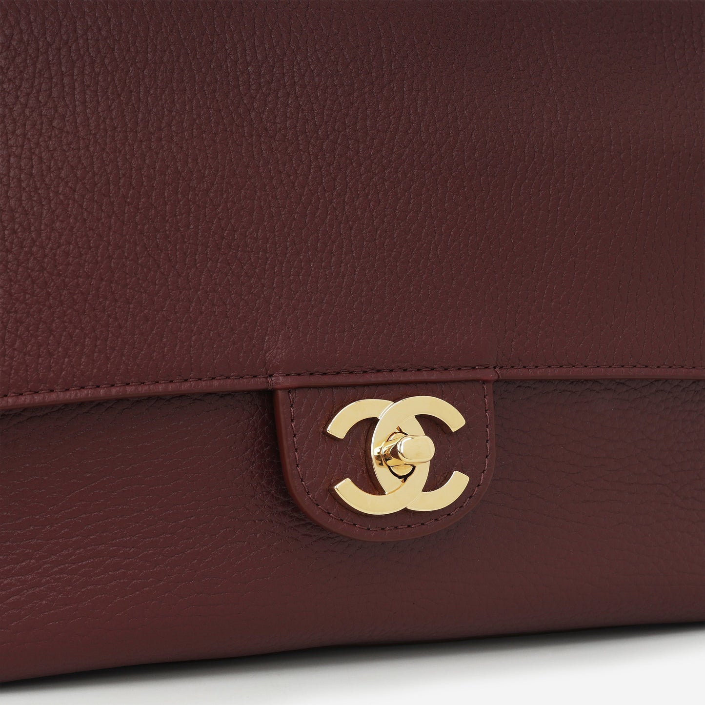 Chanel SS26 Maxi Flap Bag - Burgundy Grained Calfskin | Gold Hardware
