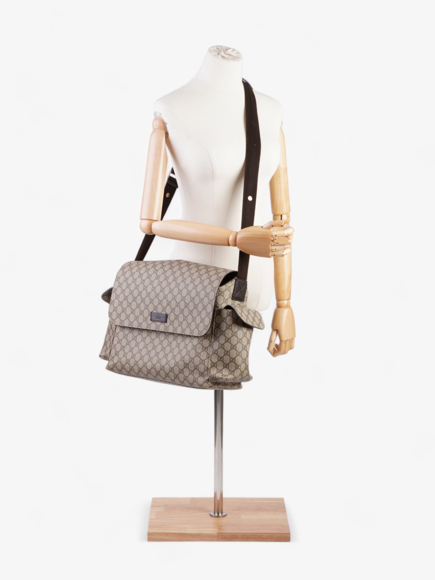 Gucci Baby Changing Bag Beige And Ebony GG Supreme Coated Canvas