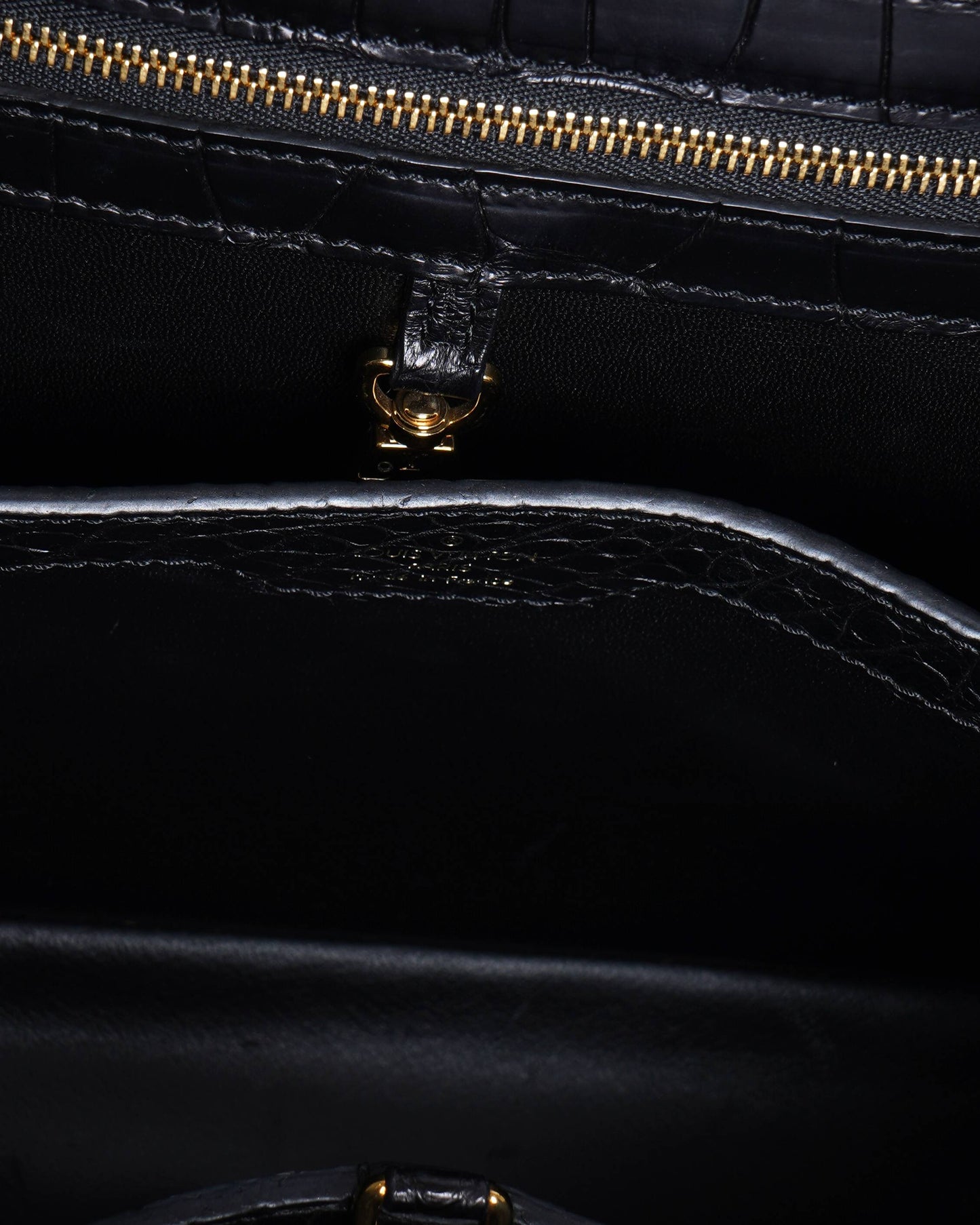 Louis vuitton black matte alligator capucines Shoulder Bag