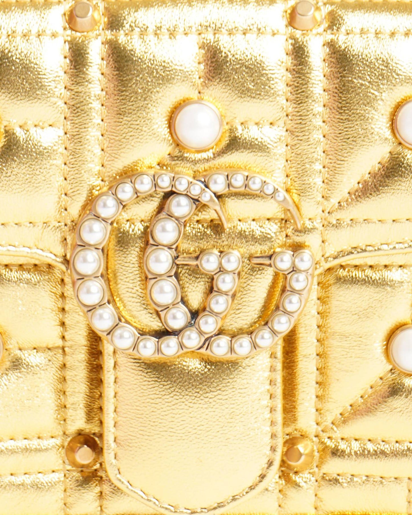 Gucci Lou Quilted Leather Shoulder Bag
