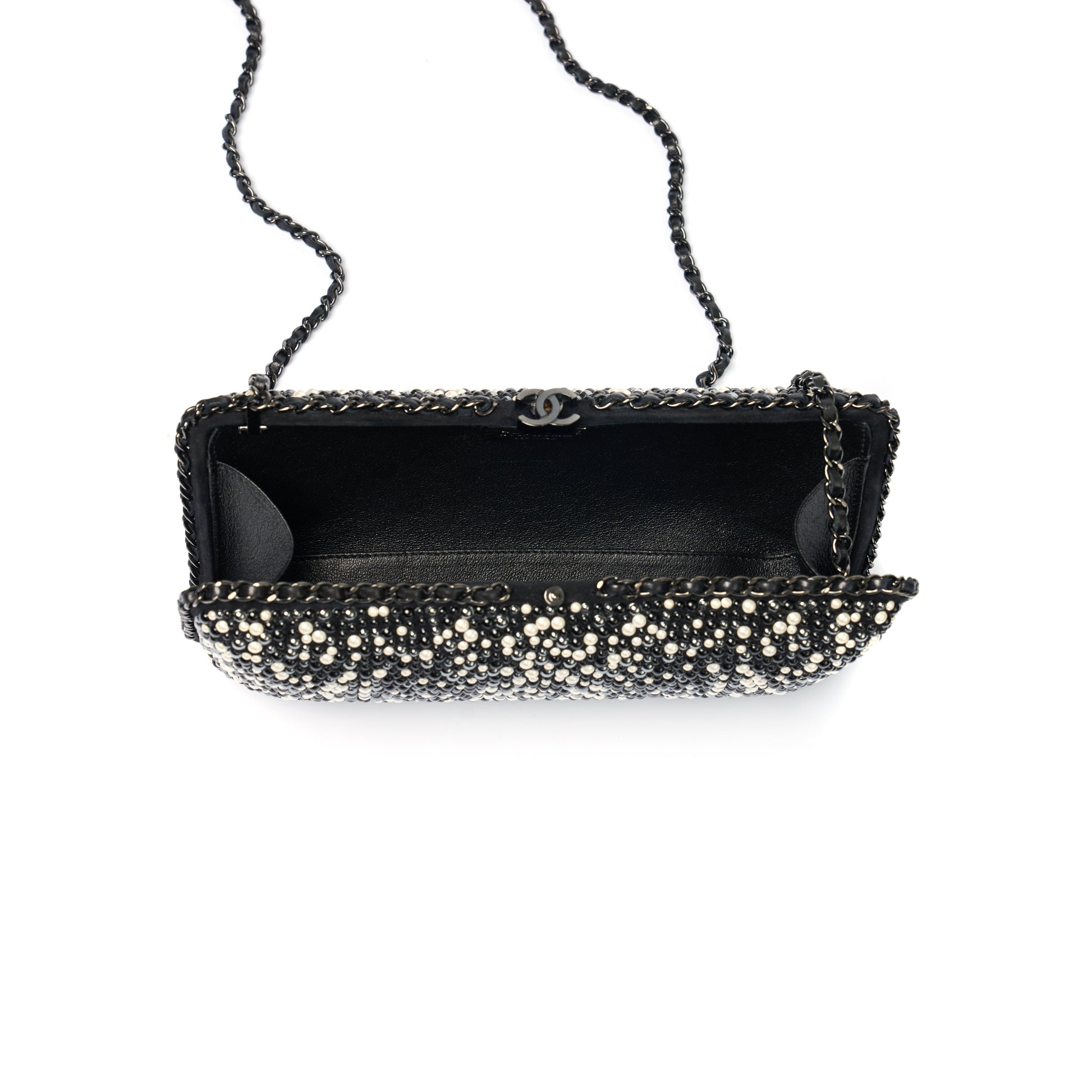 Chanel Clutch - Ewore Bags
