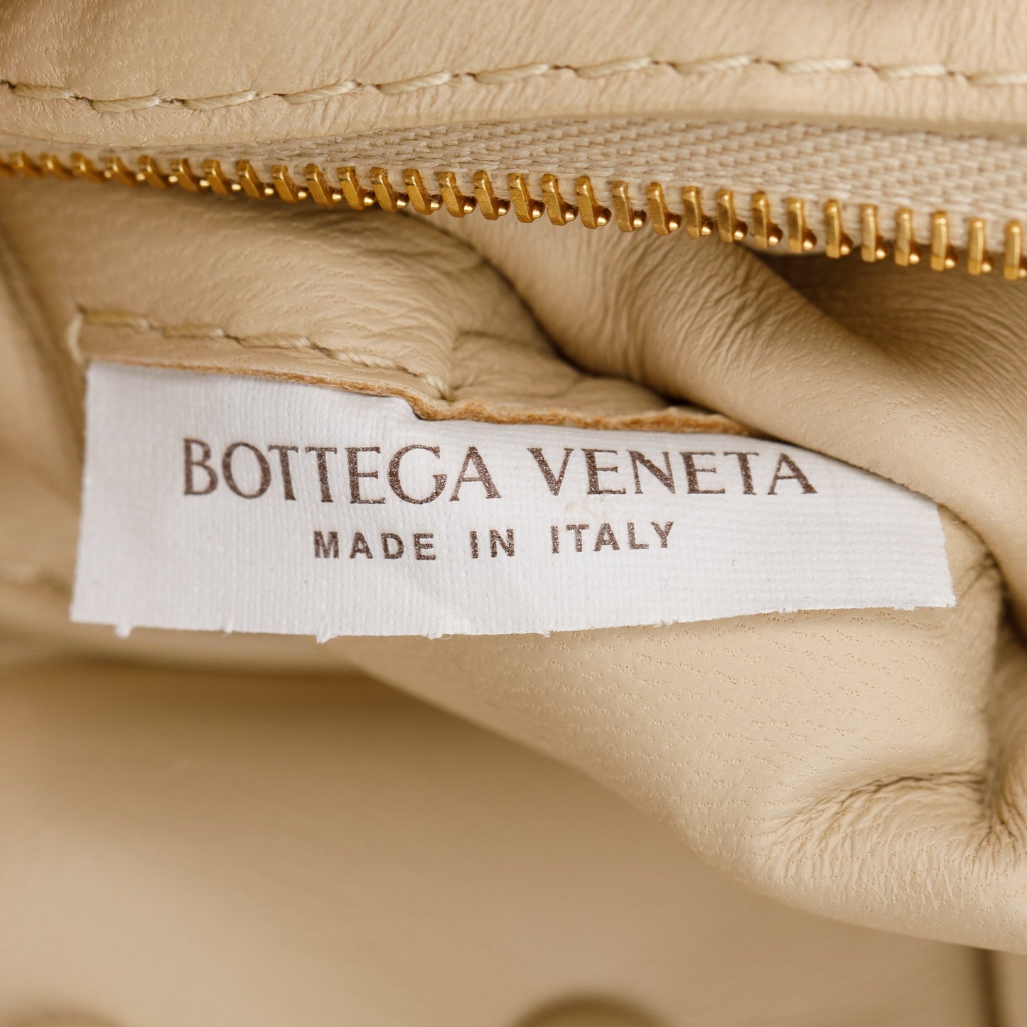 Bottega Veneta Beige Nappa Intrecciato Padded Cassette Bag