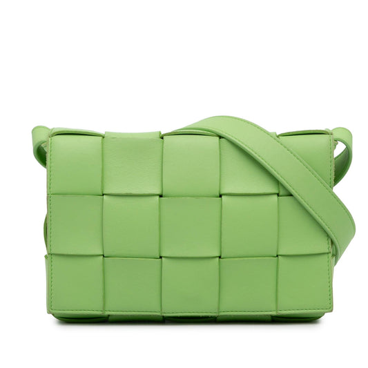 Luxury Bottega Veneta Calfskin Intrecciato Cassette Crossbody (SHG-CBPvTr)