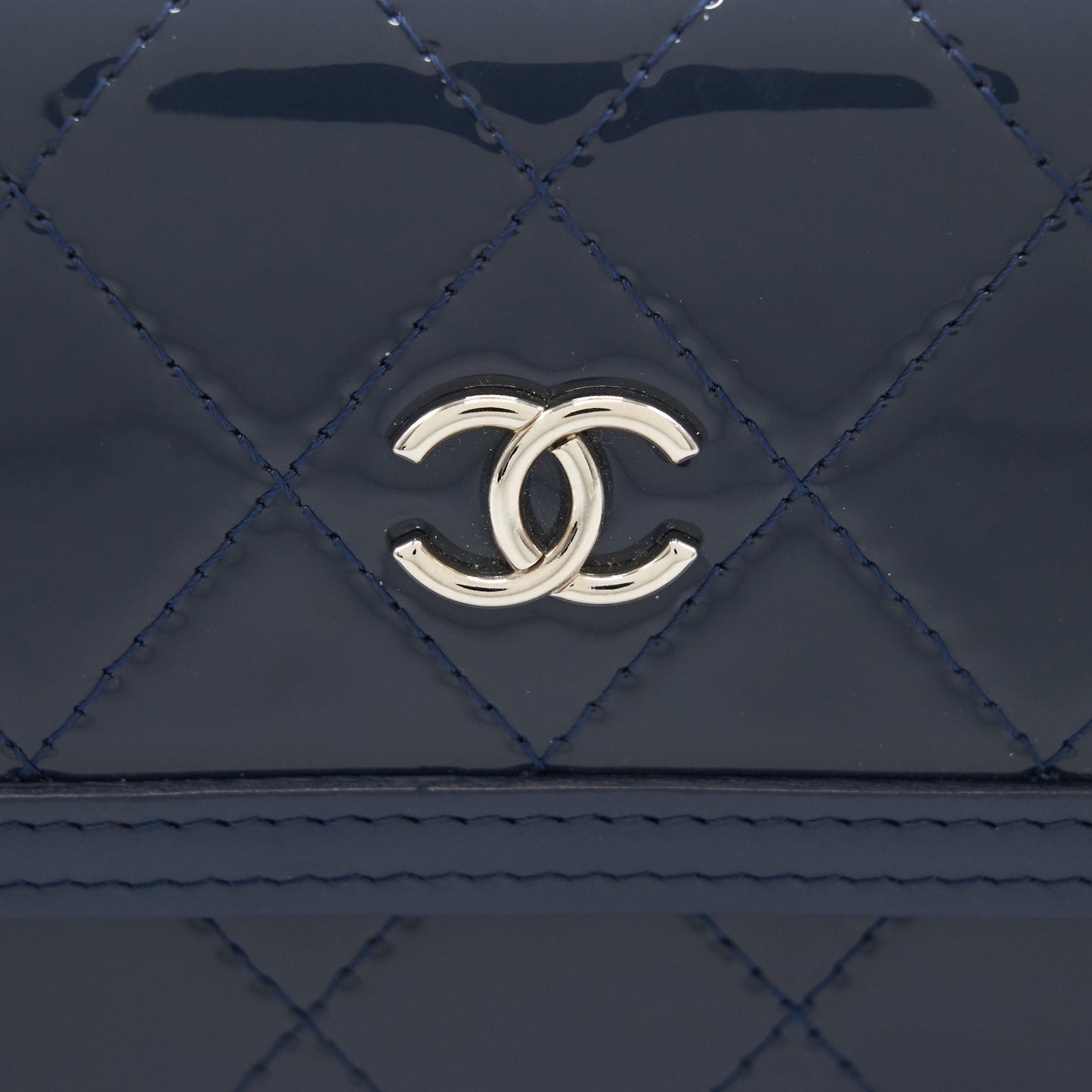 Chanel Flap Wallet Patent Leather Dark Blue Serial 20