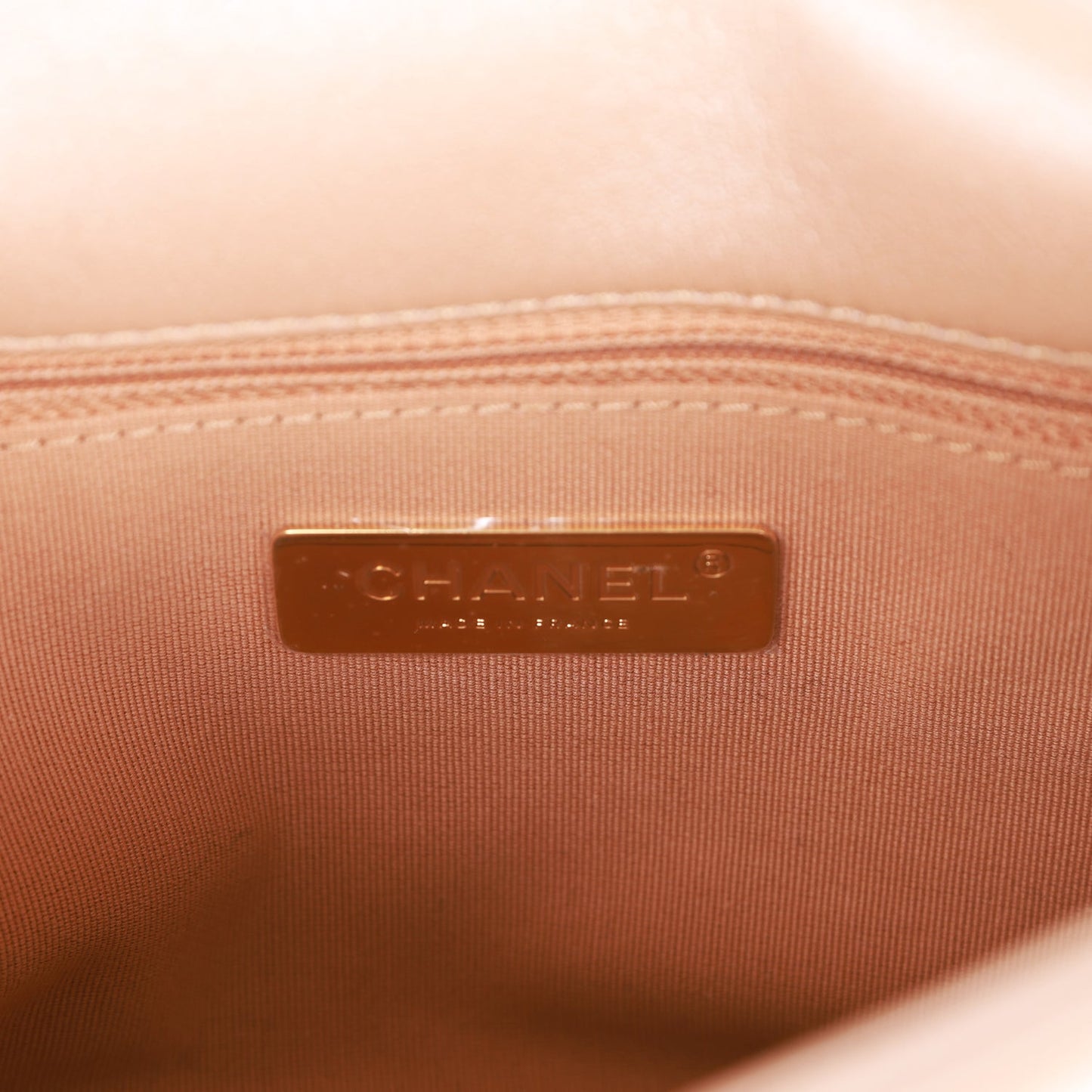 Chanel Medium 19 Flap Bag Beige Iridescent Calfskin Mixed Hardware