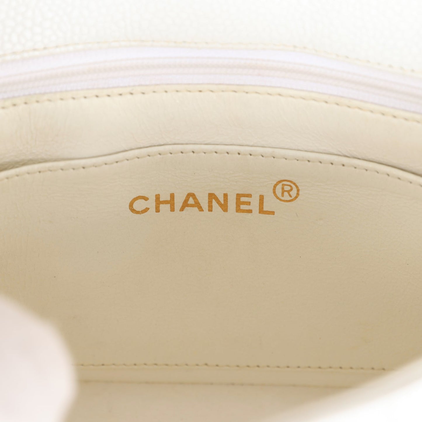 TEST AUCTION Chanel  Mini Square Flap Bag