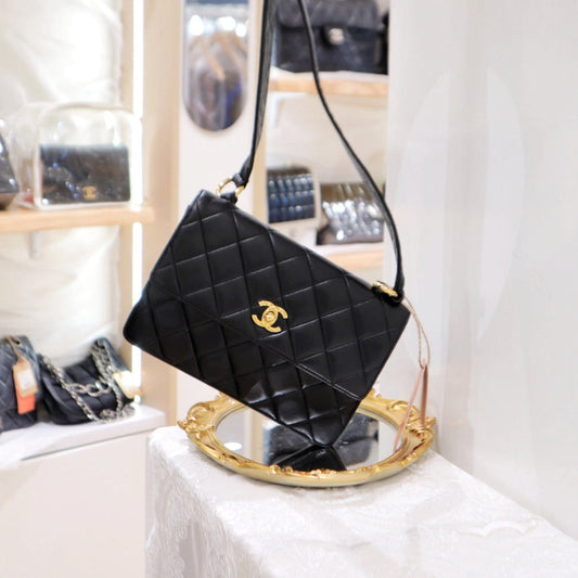 Chanel Shoulder Bag - Ewore Bags