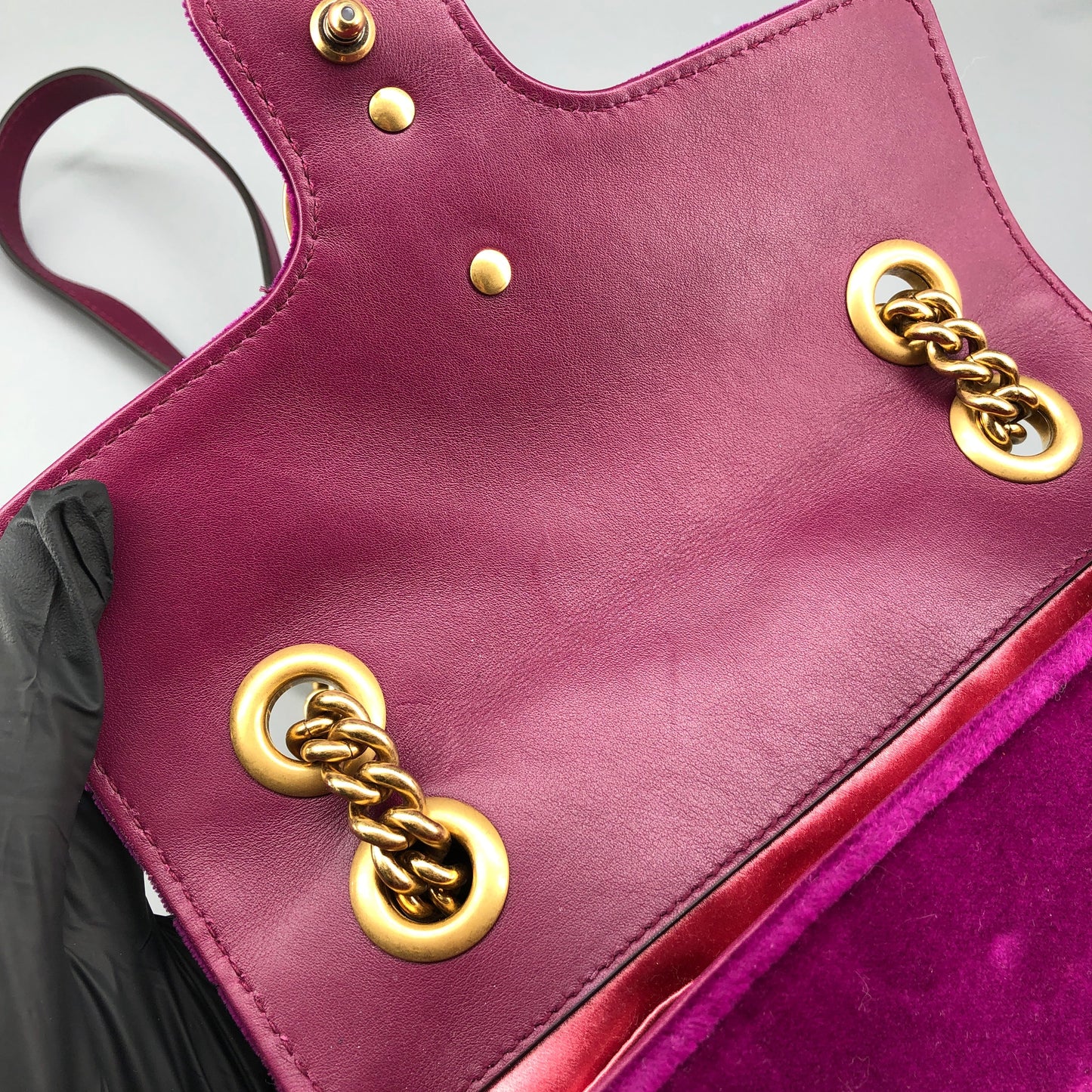 Gucci Marmont Fuchsia Velvet Matelasse Chain Shoulder Bag