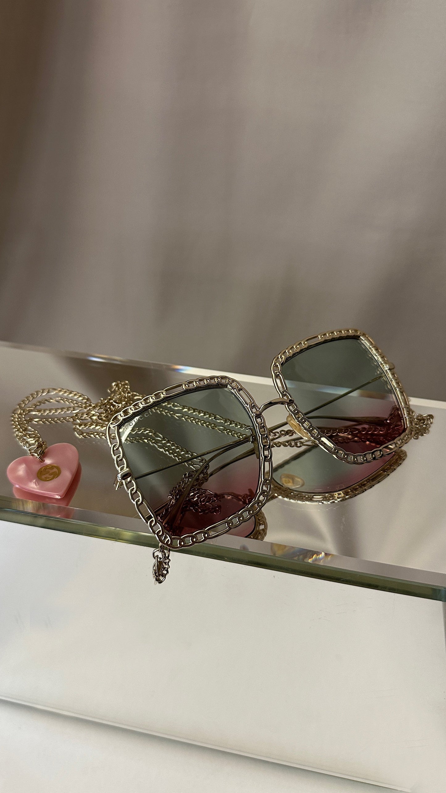 GUCCI Chain Sunglasses GG1033S Gold