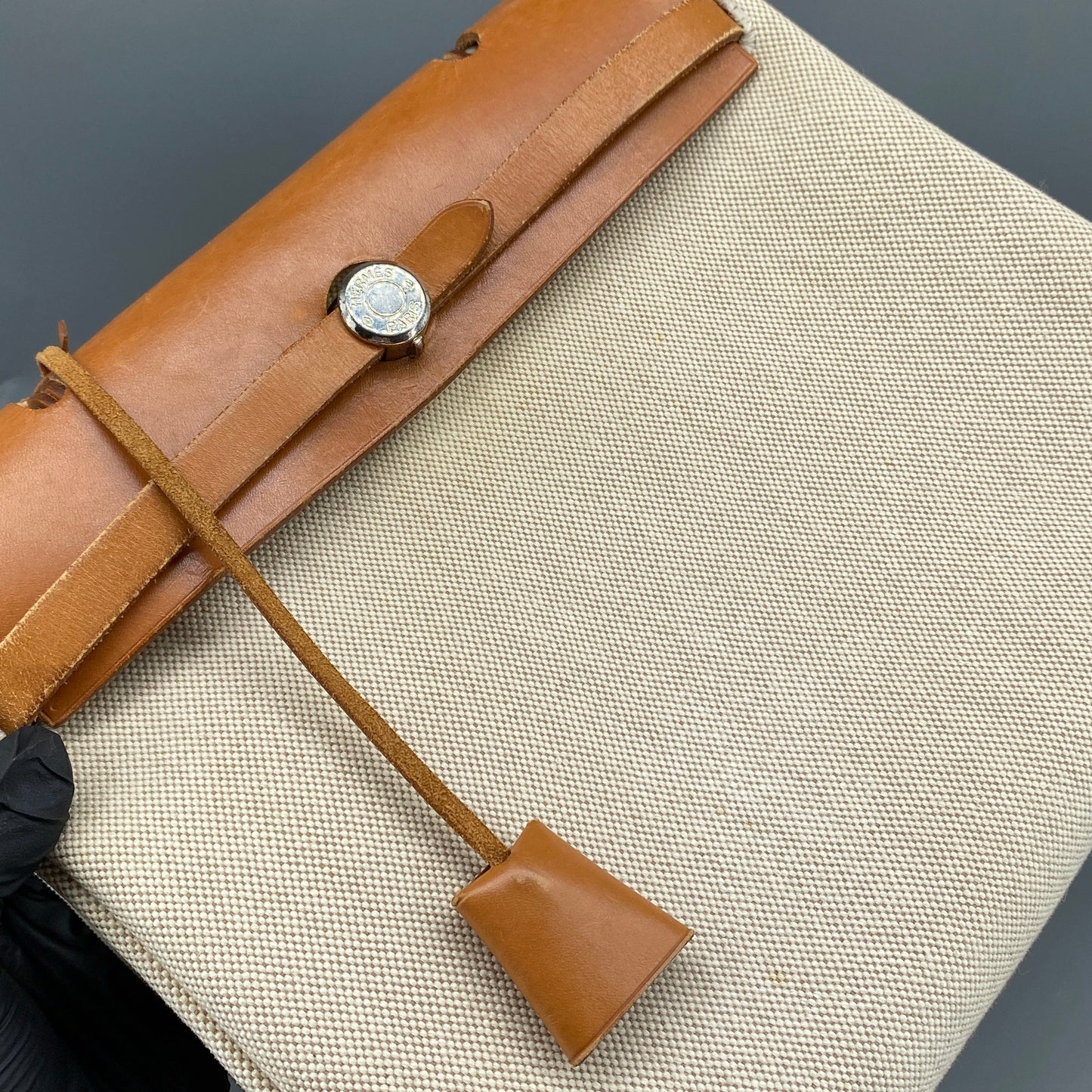 Hermes 2001 Herbag 31 Beige Canvas & Natural Caramel Cowhide Shoulder Bag