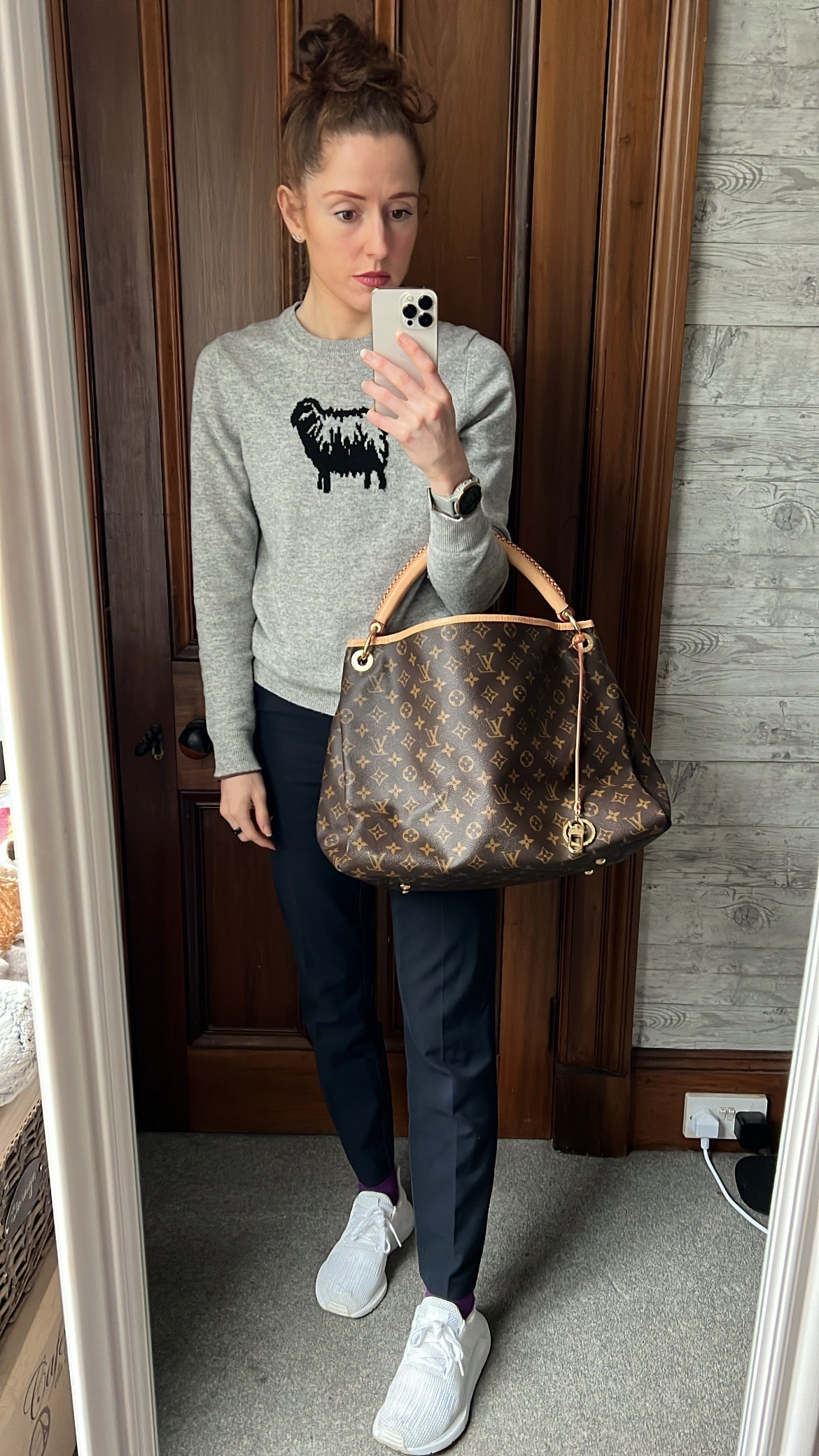 Louis Vuitton Artsy MM Monogram
