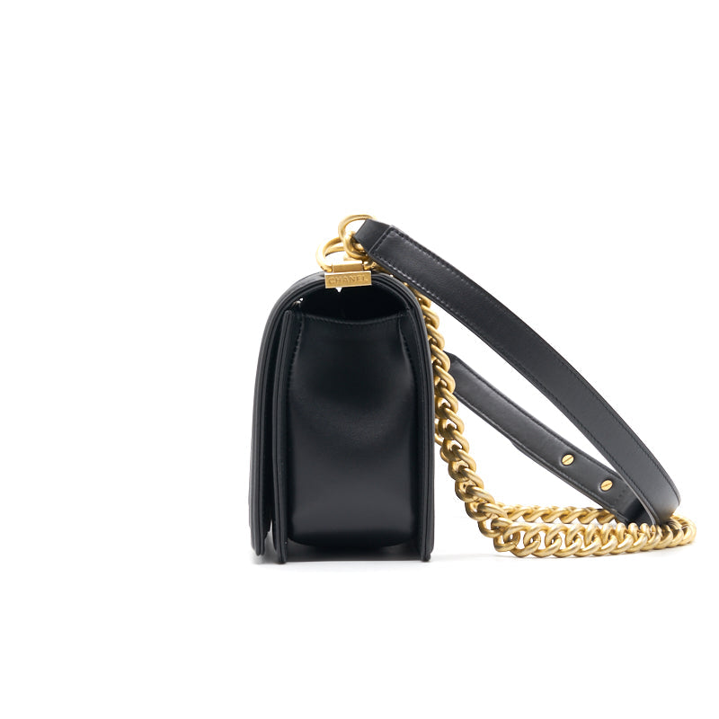 Chanel Old medium leboy 2018 Autumn Winter Collection Handbag