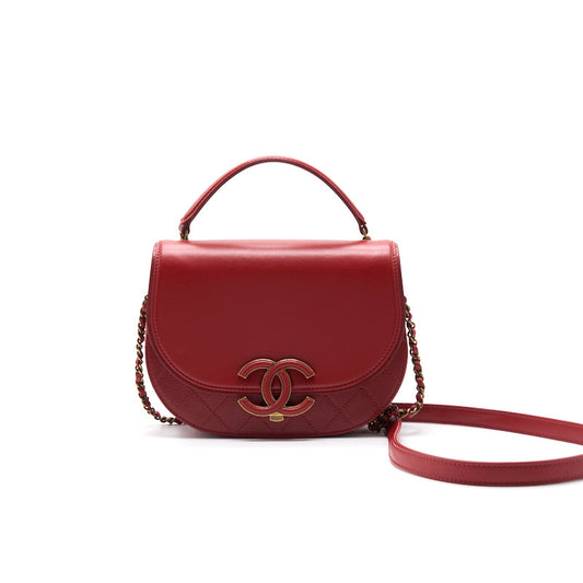 Chanel Shiny Calfskin Goatskin Quilted Small Coco Curve Messenger Flap Shoulder Bag