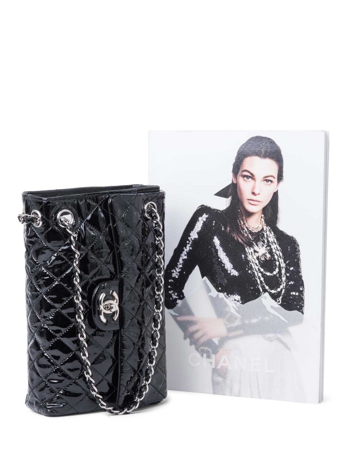 Chanel Medium Shoulder Bag - Ewore Bags