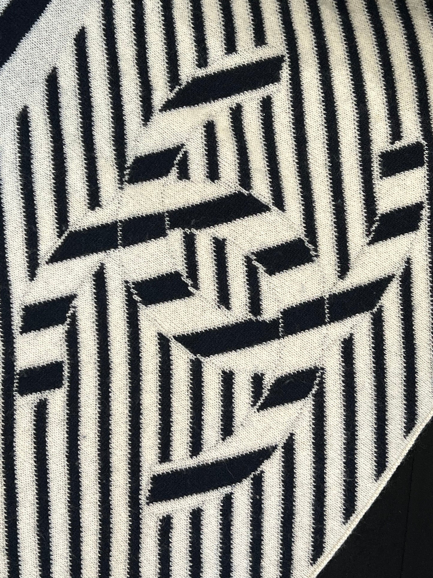 CHANEL CC OVERSIZED CASHMERE BLEND SHAWL Handbag