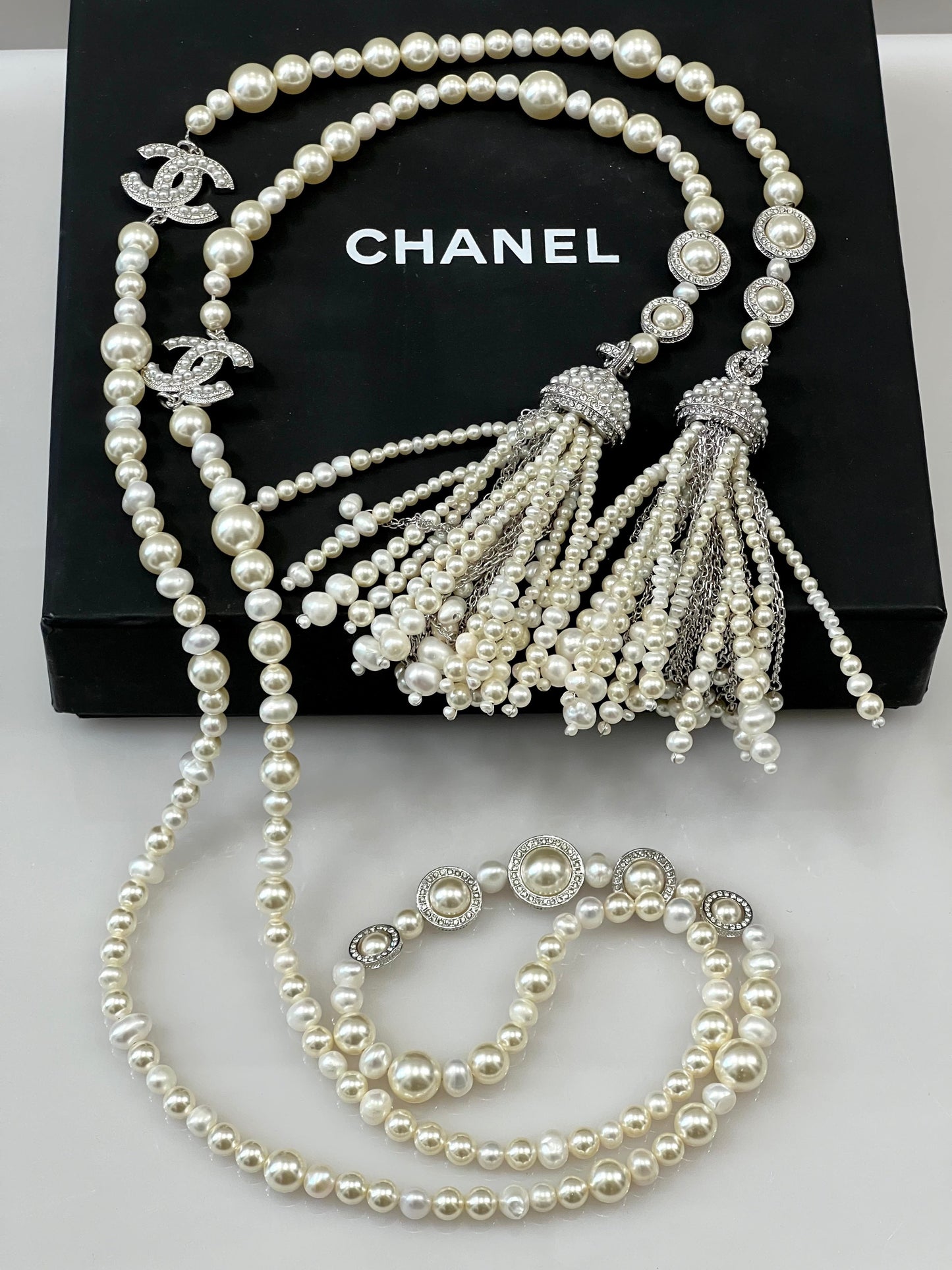 CHANEL FAUX PEARL CRYSTAL CC TASSLE NECKLACE/ BELT