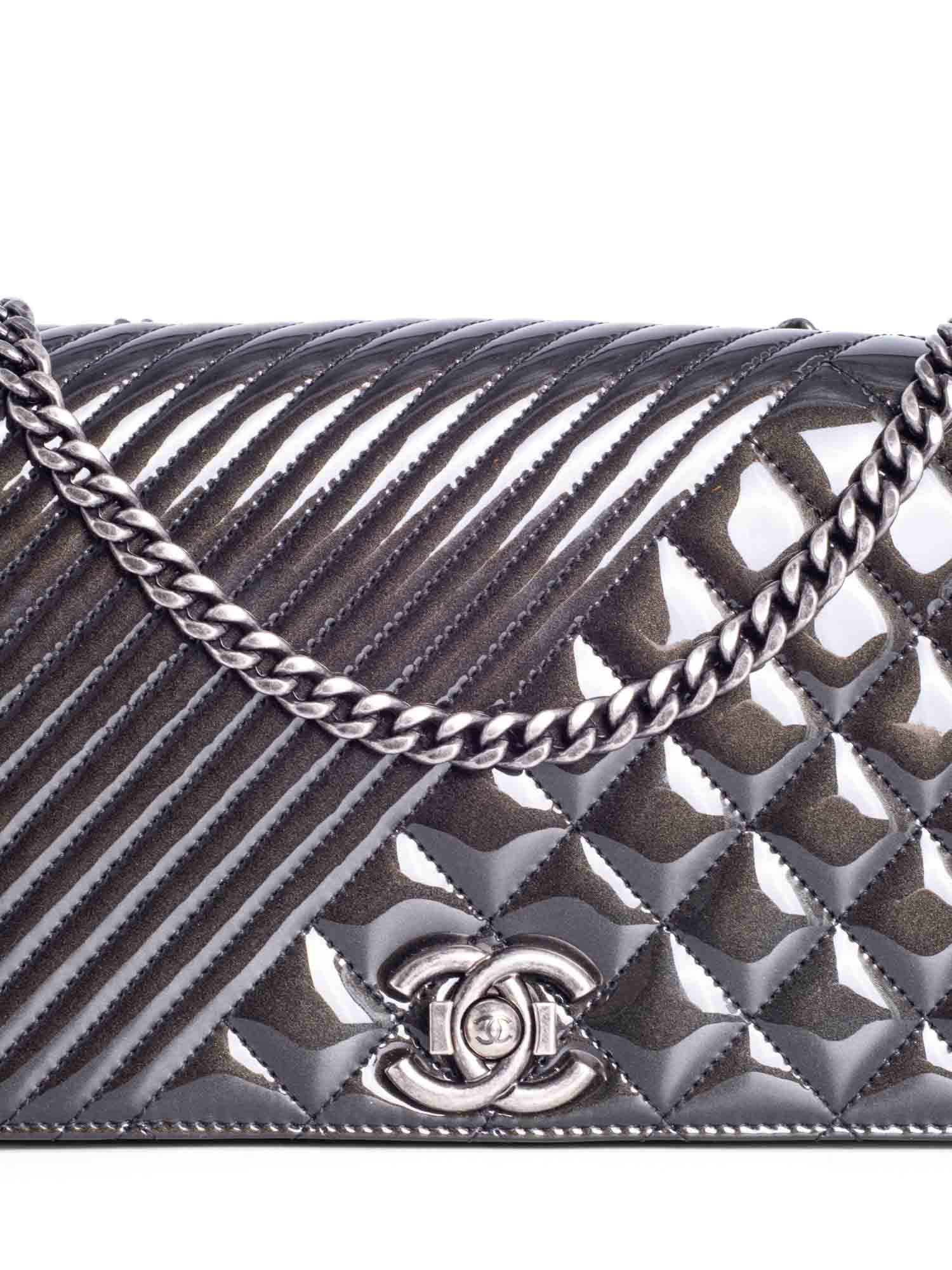 Chanel Medium Shoulder Bag - Ewore Bags