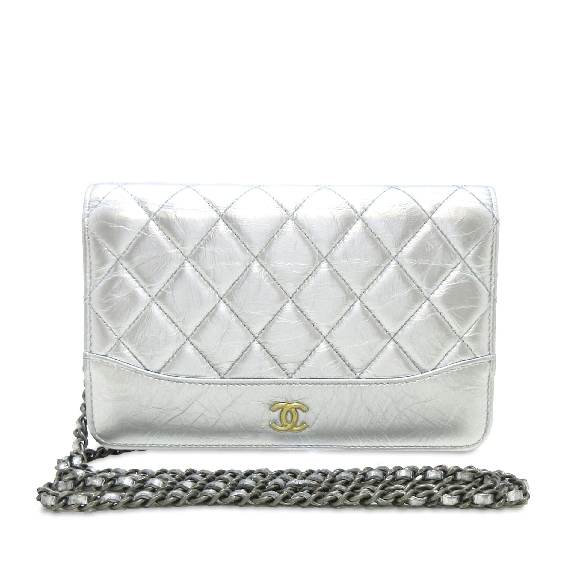 Chanel Aged Calfskin Gabrielle Wallet on Chain (SHG-JiFHOH) Crossbody