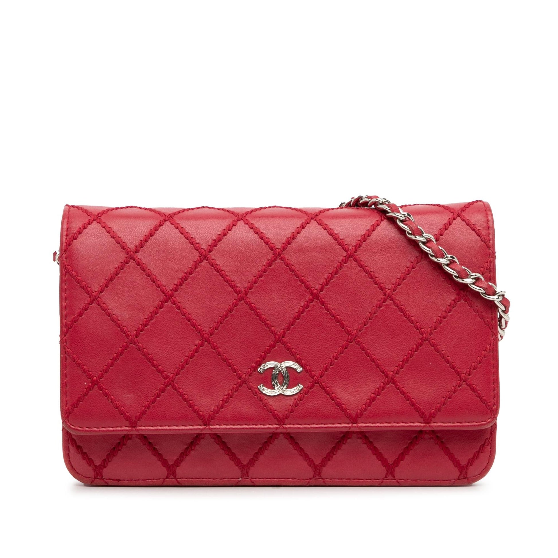 Chanel CC Lambskin Wild Stitch Wallet on Chain (SHG-XCKcTY) Crossbody