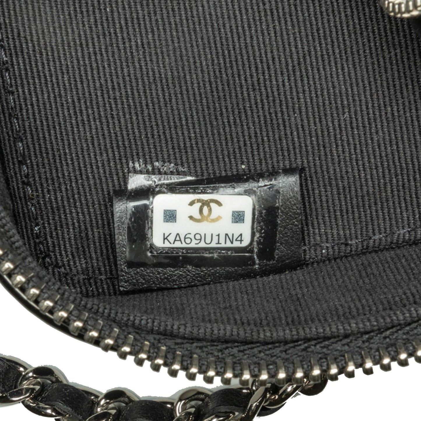 Chanel CC Quilted Patent Diamond Resin Clutch With Chain