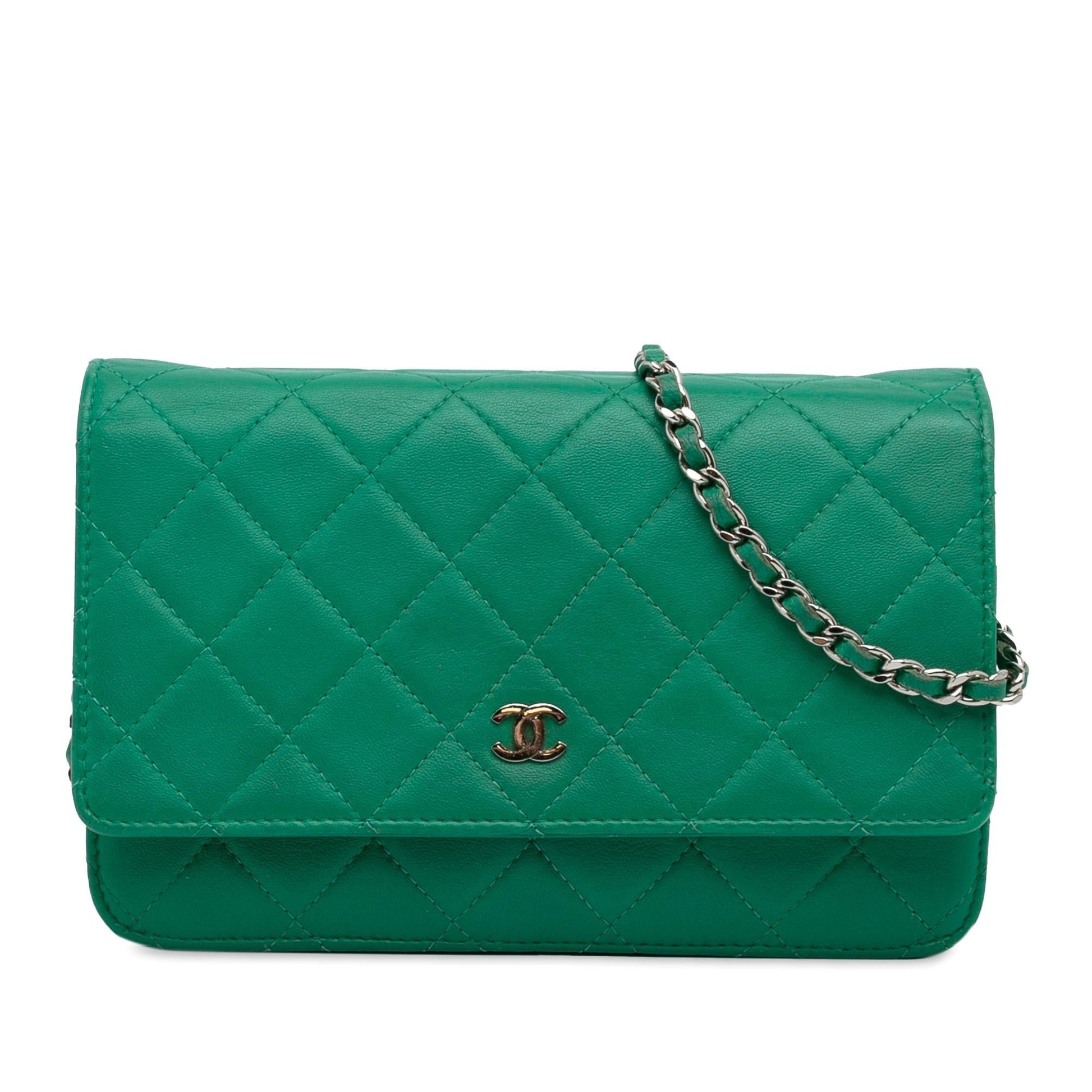 Chanel Classic Lambskin Wallet on Chain (SHG-KwjkVE) Crossbody