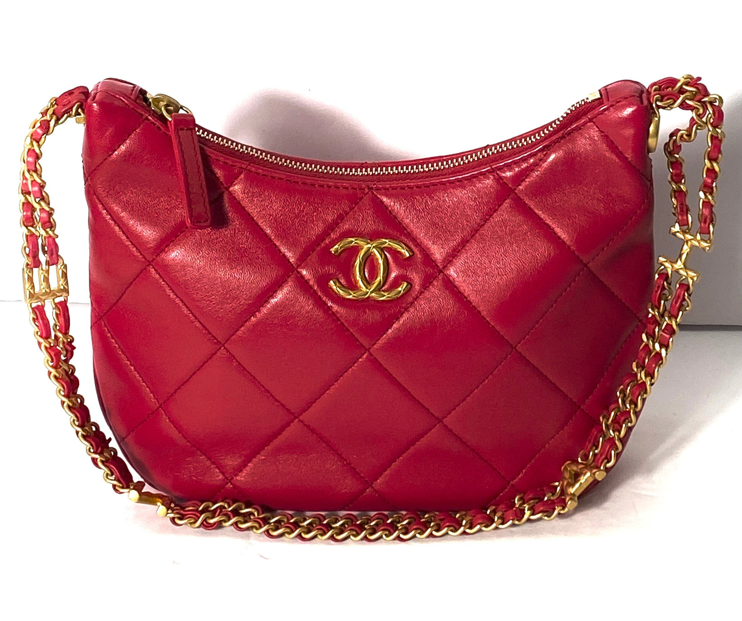 CHANEL CRUMPLED QUILTED CALFSKIN SMALL CHANEL 19 HOBO Shoulder Bag