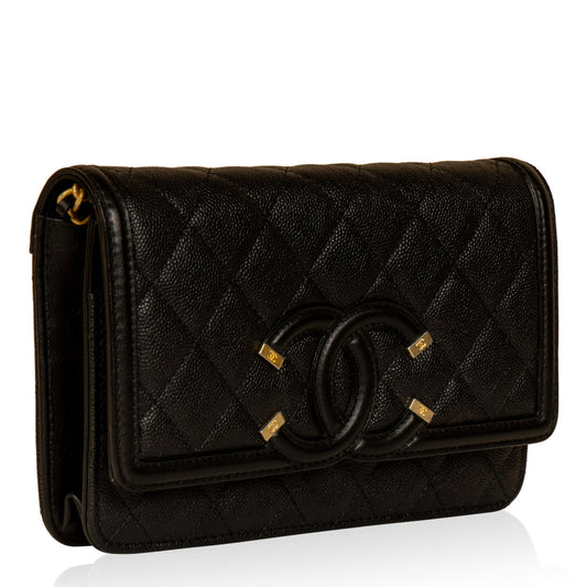 Chanel Filigree Wallet on Chain