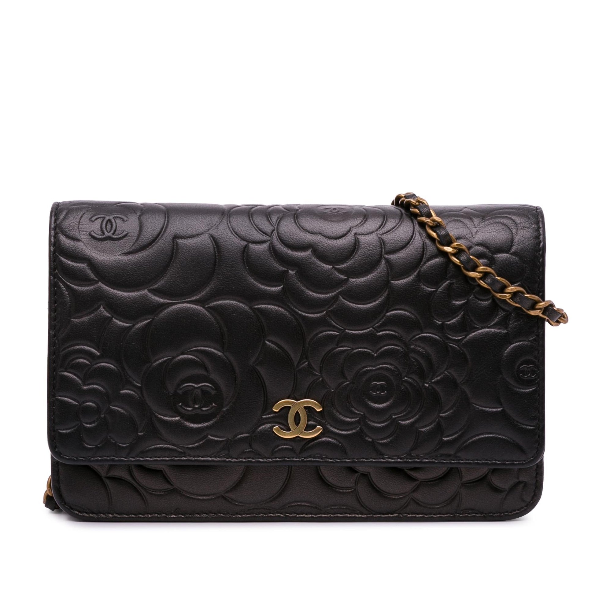 Chanel Lambskin Camellia Wallet On Chain (SHG-uwF0Rj) Crossbody