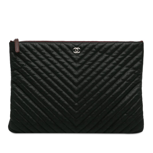 Chanel Large Caviar Chevron Flat Cosmetic Case (SHG-F6hVIo) Clutch