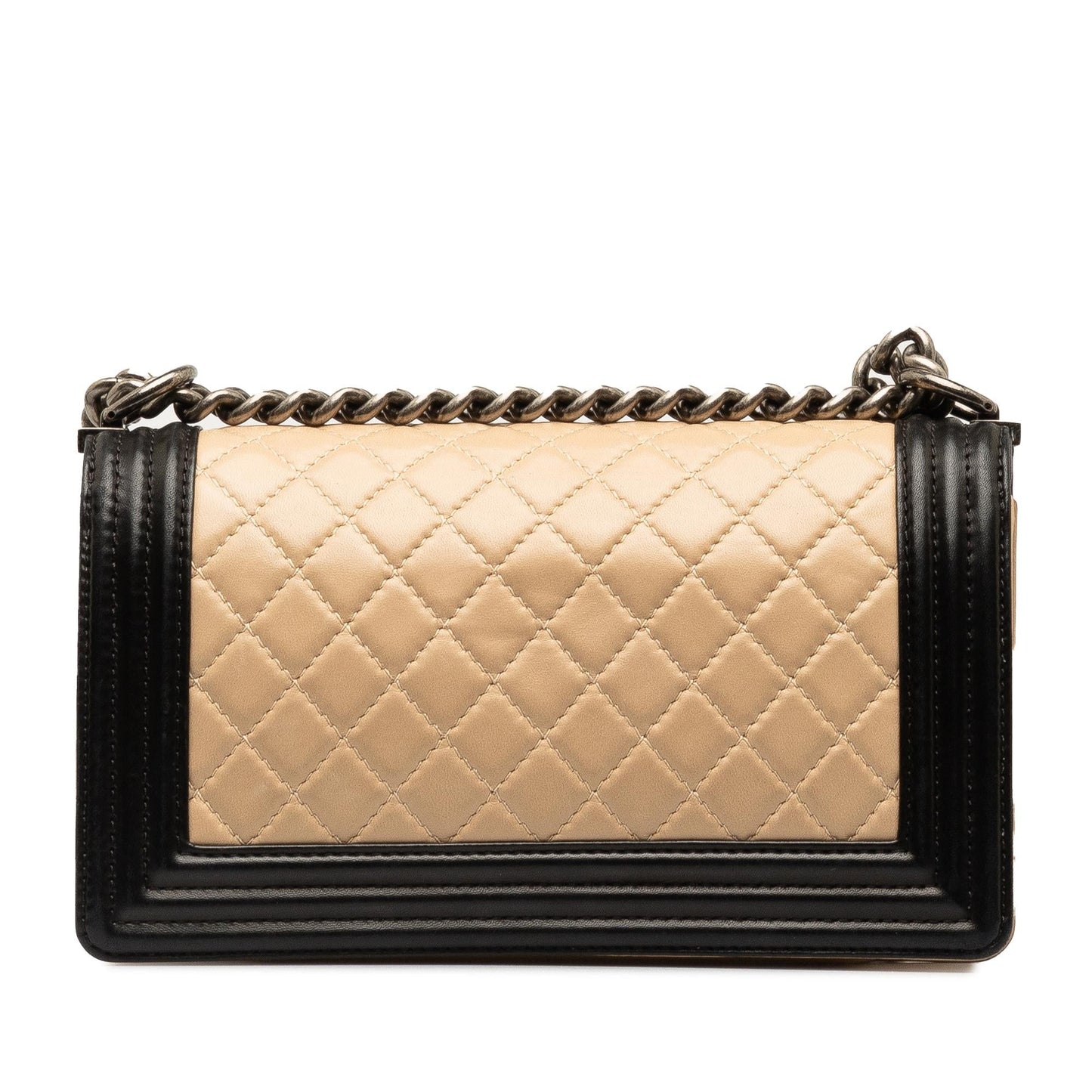 Chanel Medium Lambskin Boy Bicolor Flap Bag (SHG-rXdhO4)