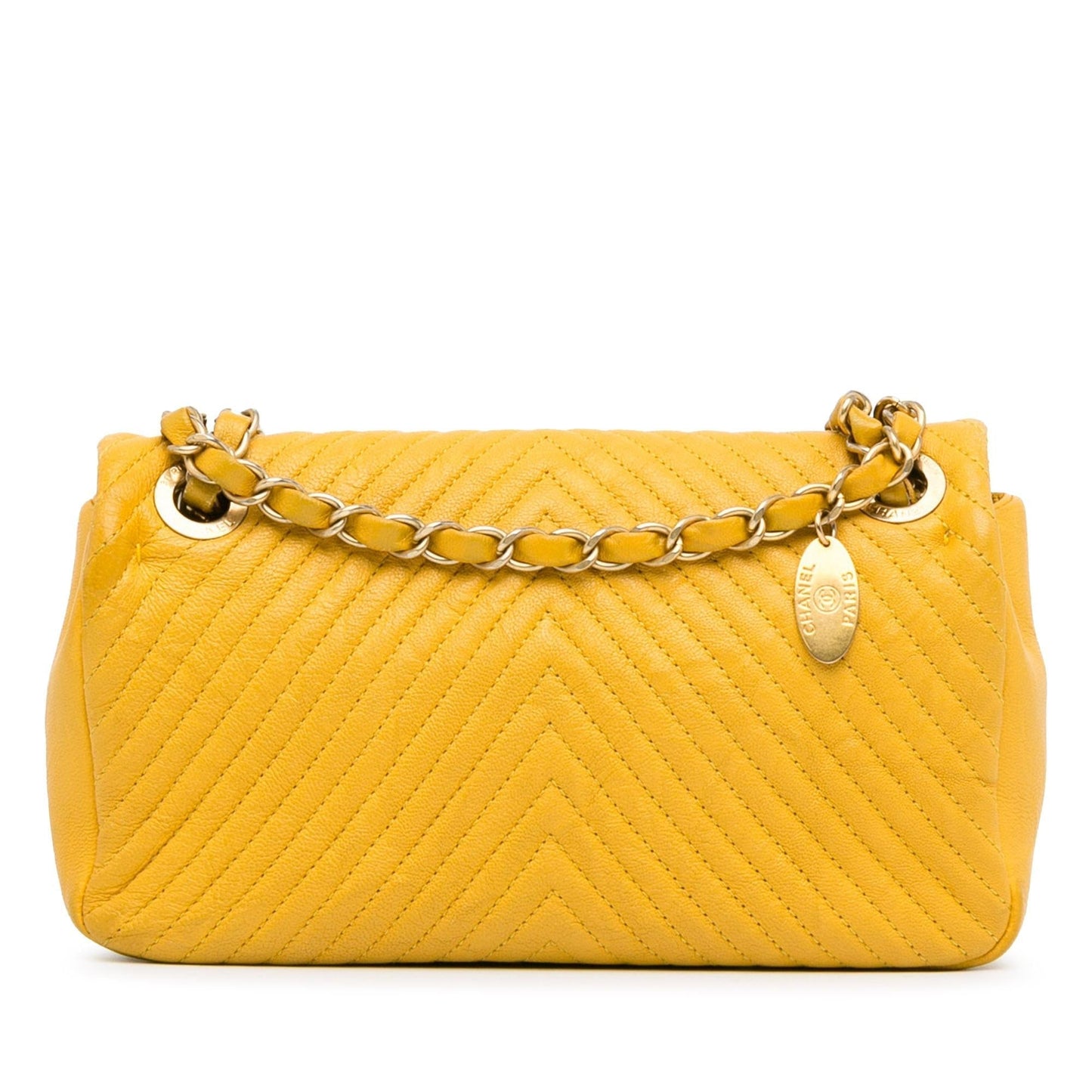 Chanel Medium Wrinkled Calfskin Chevron Medallion Charm Surpique Flap (SHG-lFqOe2) Shoulder Bag