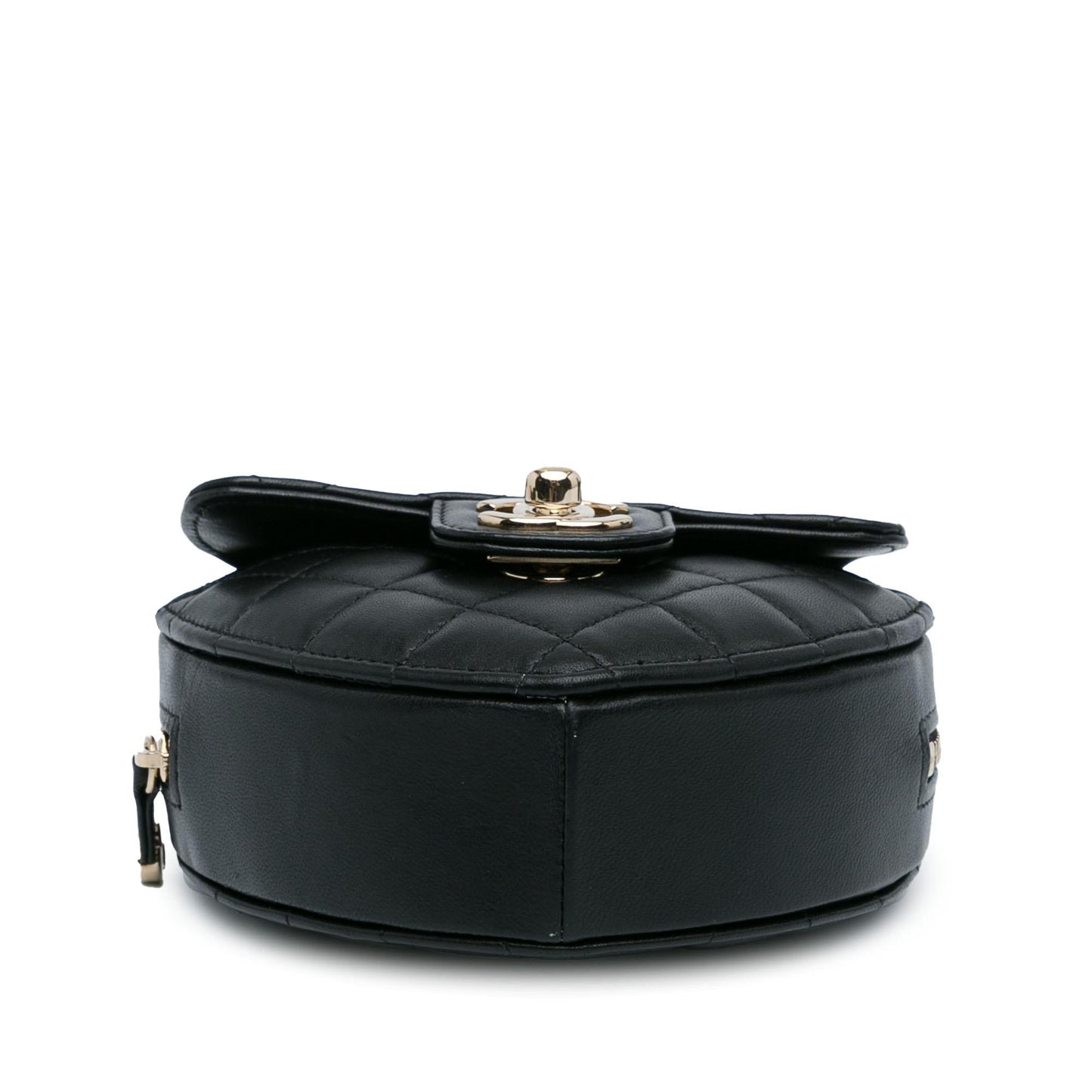 Chanel Mini Lambskin CC in Love Heart Crossbody (SHG-m0vSj8)