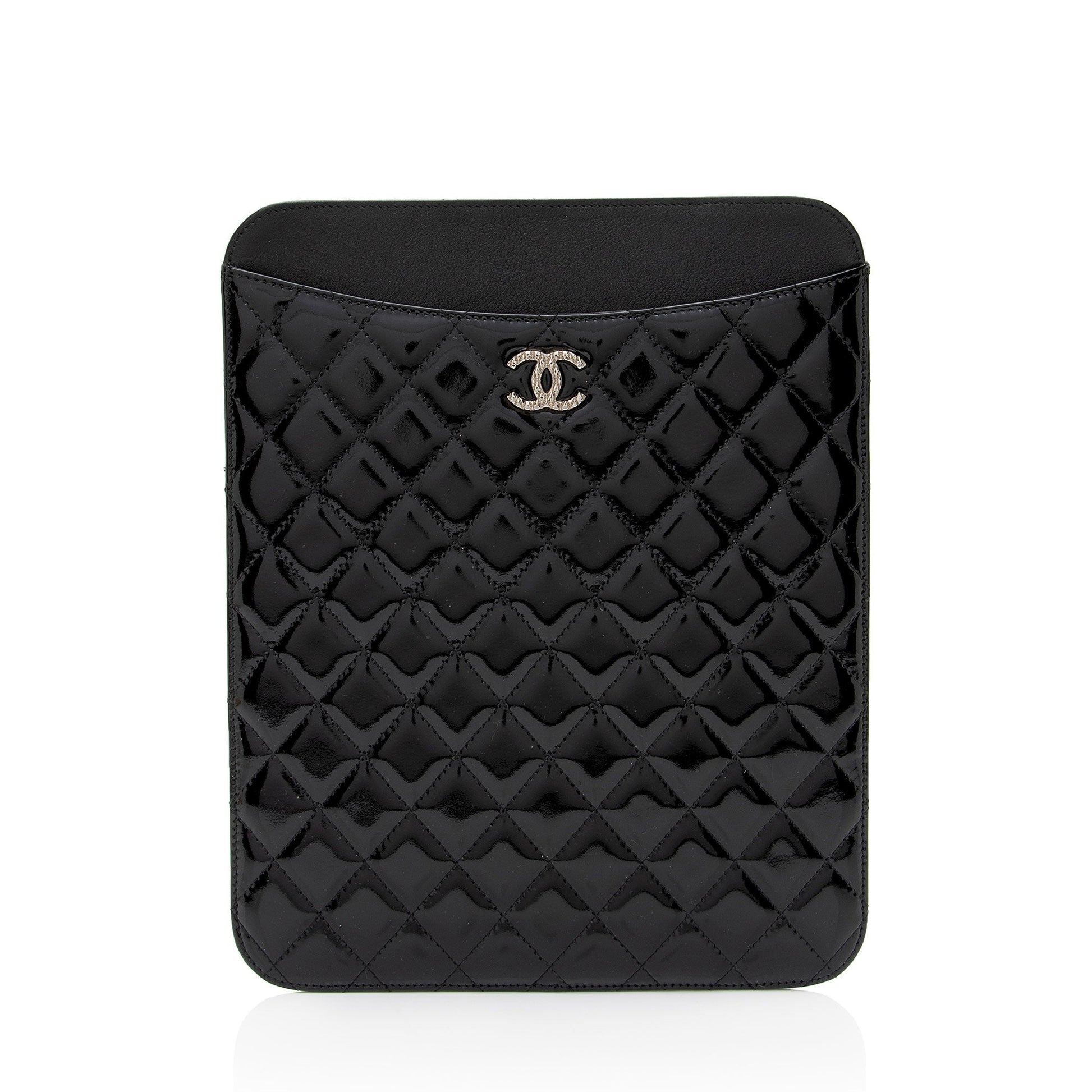 Chanel Patent Leather CC Brilliant iPad Case (SHF-erdd74) Handbag