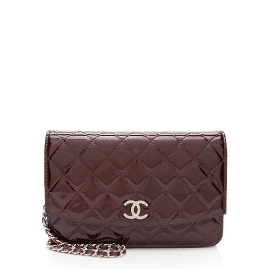 Chanel Patent Leather Classic Wallet on Chain (SHF-toY5Wd) Crossbody
