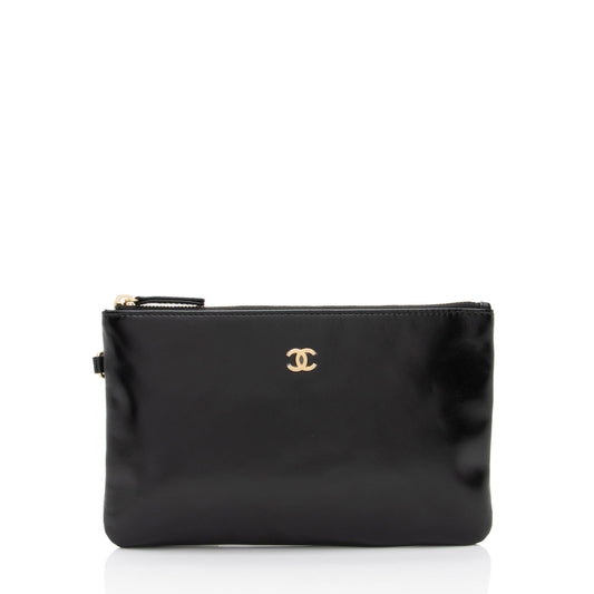 Chanel Shiny Calfskin Small Chanel 22 Pochette (SHF-6hE3ac) Clutch