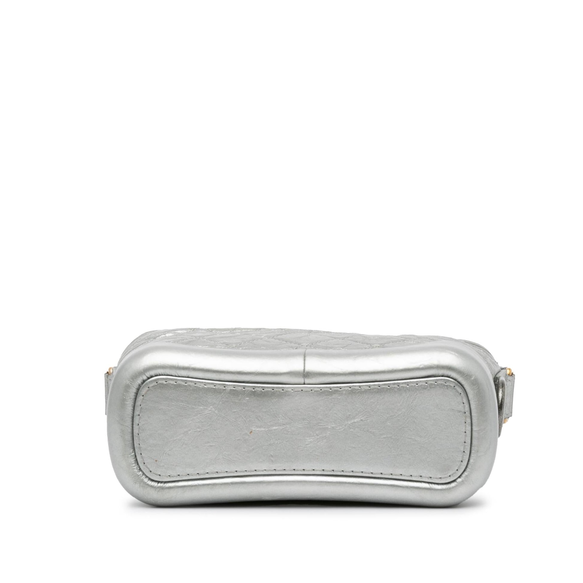 Chanel Small Crossbody Bag - Ewore Bags