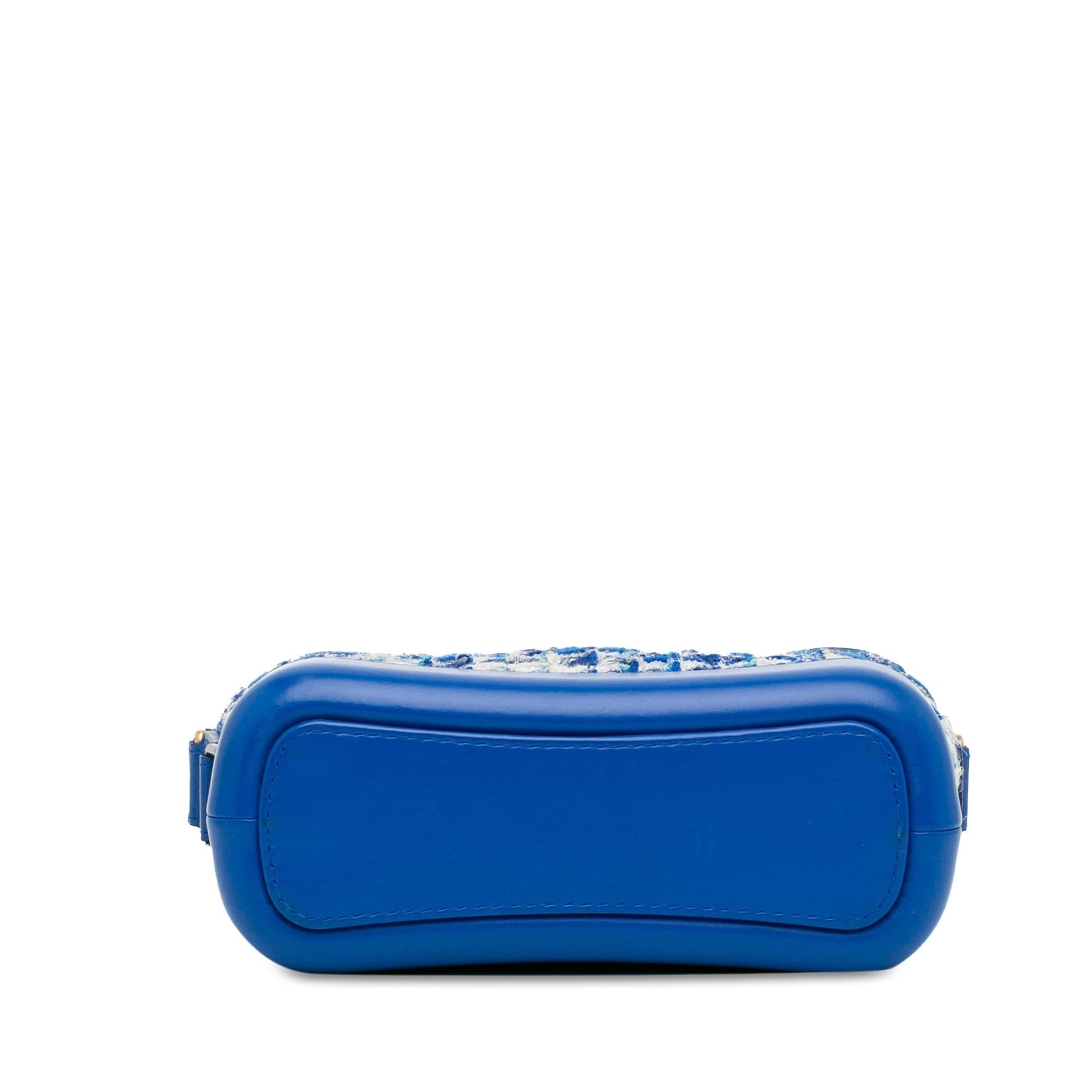 Chanel Small Crossbody Bag - Ewore Bags