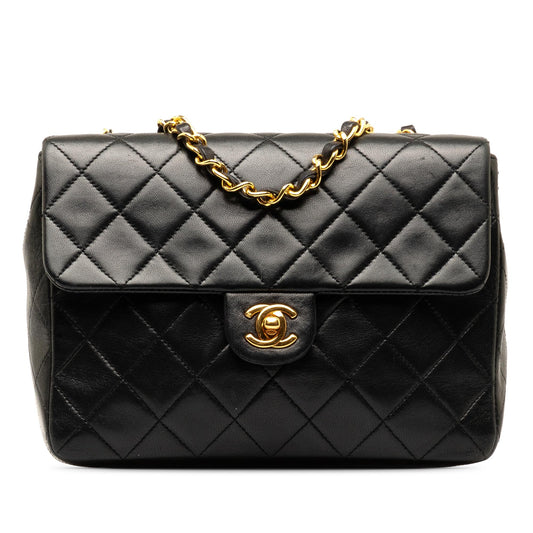 Chanel Square Classic Quilted Lambskin Flap (SHG-UItkKW) Crossbody