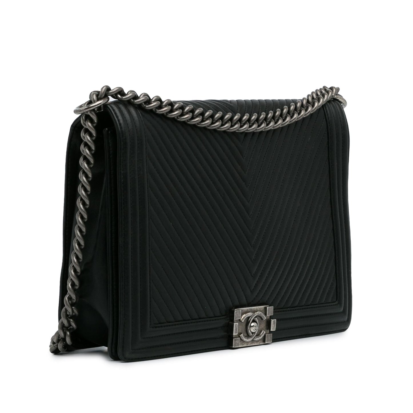 Chanel XL Chevron Boy Flap (SHG-WQzfRD)