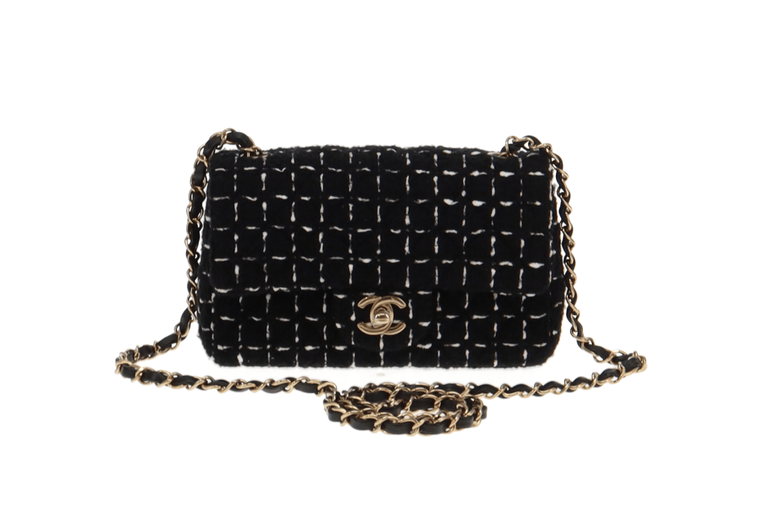 Chanel Black Tweed Flap Bag 2023