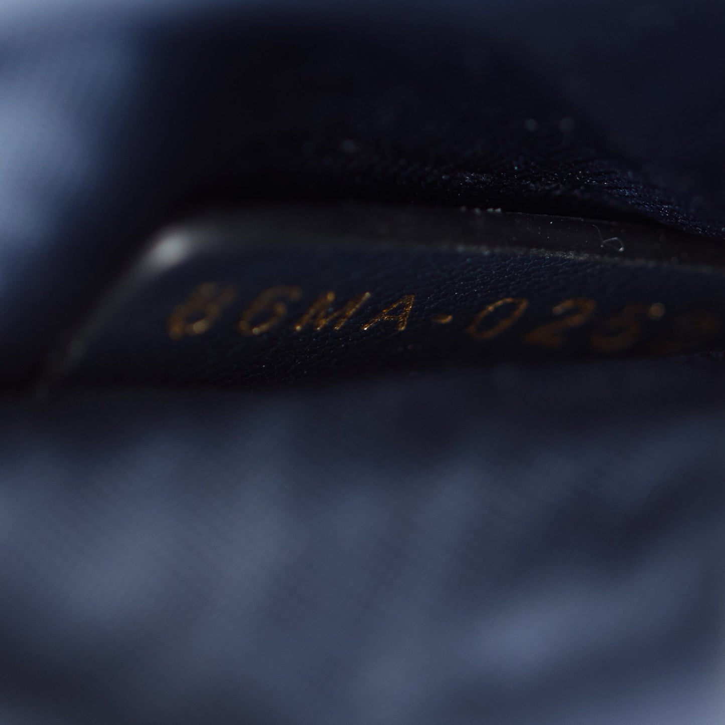 Christian Dior 2022 Navy Oblique 30 Montaigne 2-In-1 Pouch Bag