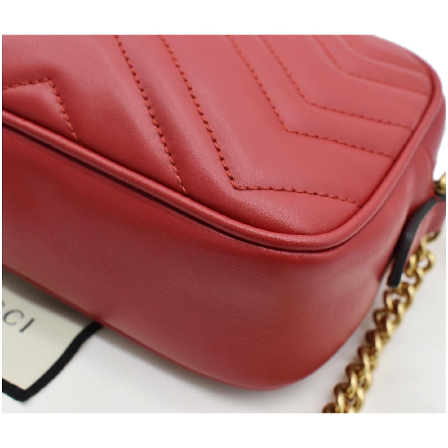 GUCCI GG Marmont Matelasse Mini Leather Crossbody Bag Red