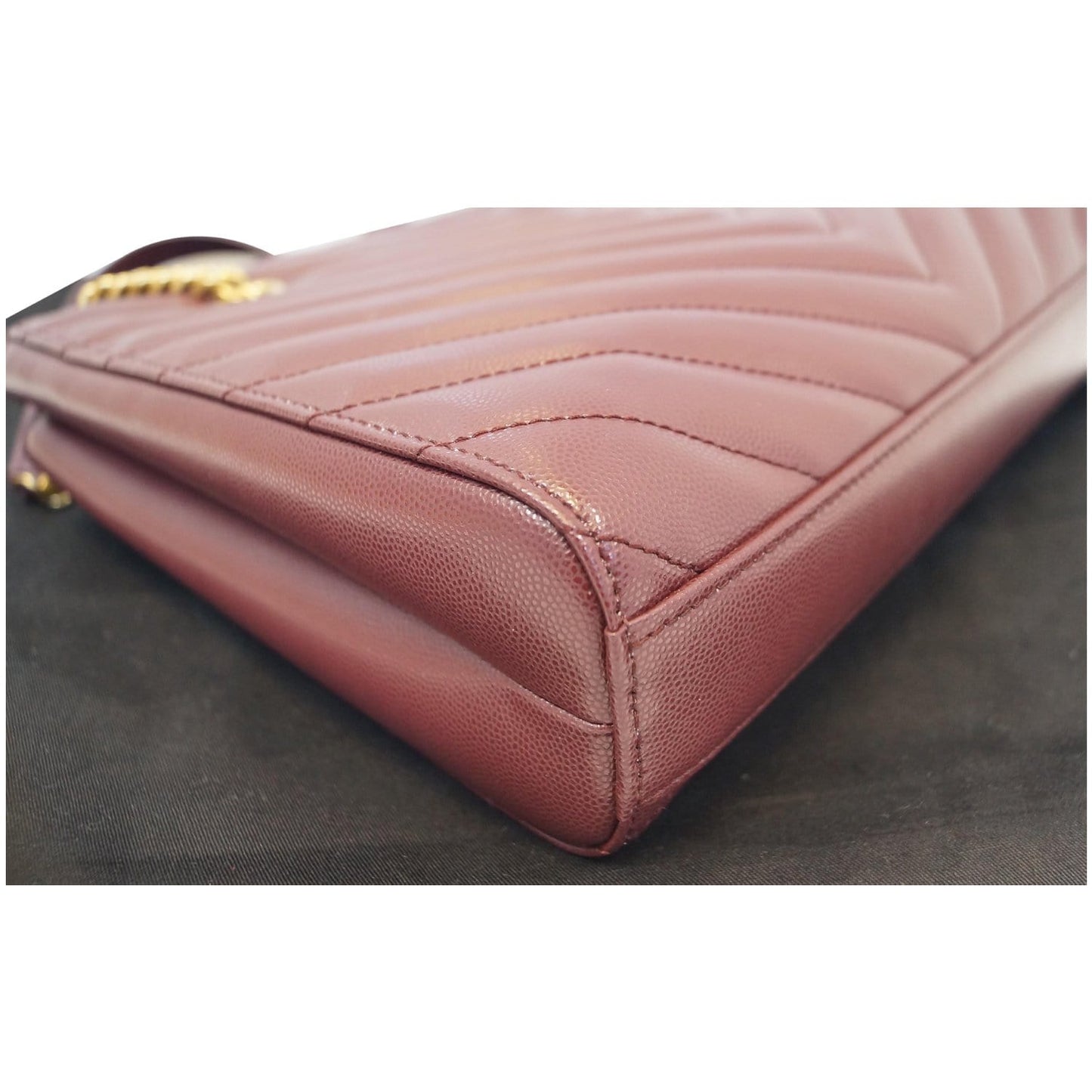 YVES SAINT LAURENT Tribeca Small Grain De Poudre Shopping Bag Burgundy - Last Call
